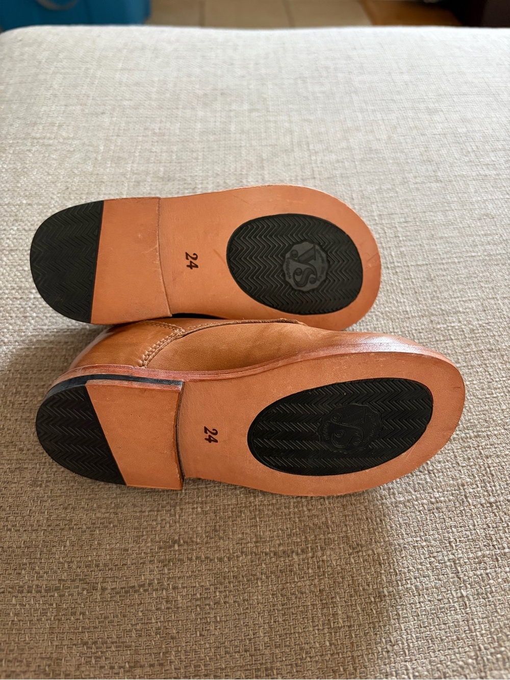 Young Soles Boys Dress Shoes - Picture 4 of 4
